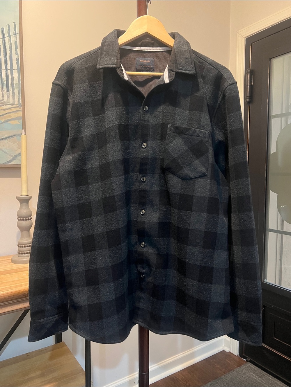 Nomad Men's Black & Charcoal Plaid Button-Down Shirt L/XL